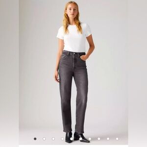 Levi’s NWT Ribcage Straight Ankle Jeans